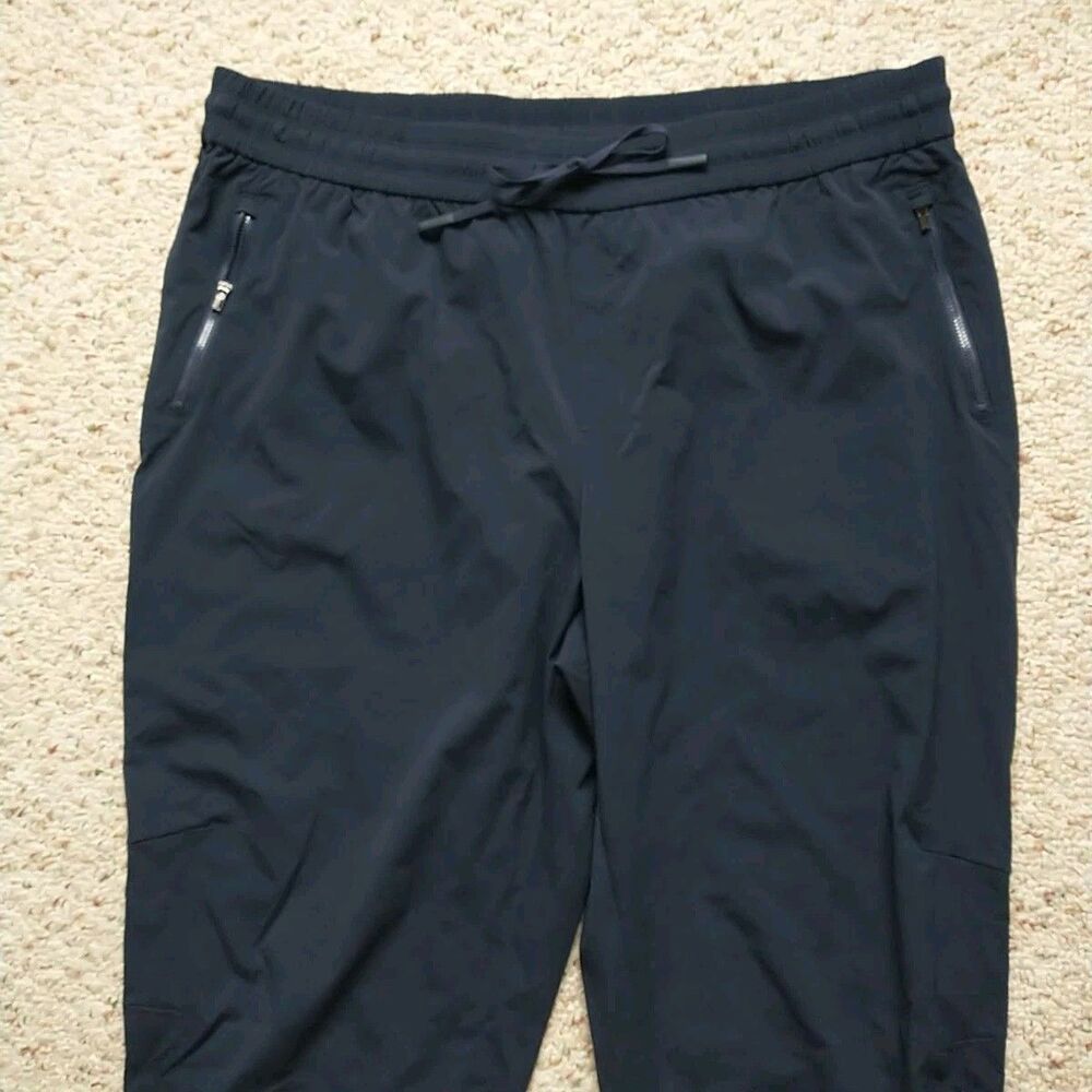 Athleta Crosstrain High Rise Joggers Pants Womens 1X Gray Zipped Pockets